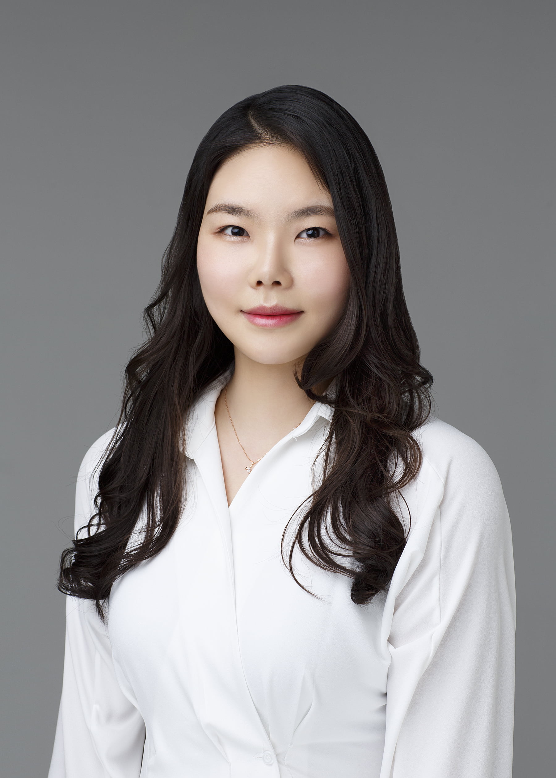 장영 프로필사진-min.jpg